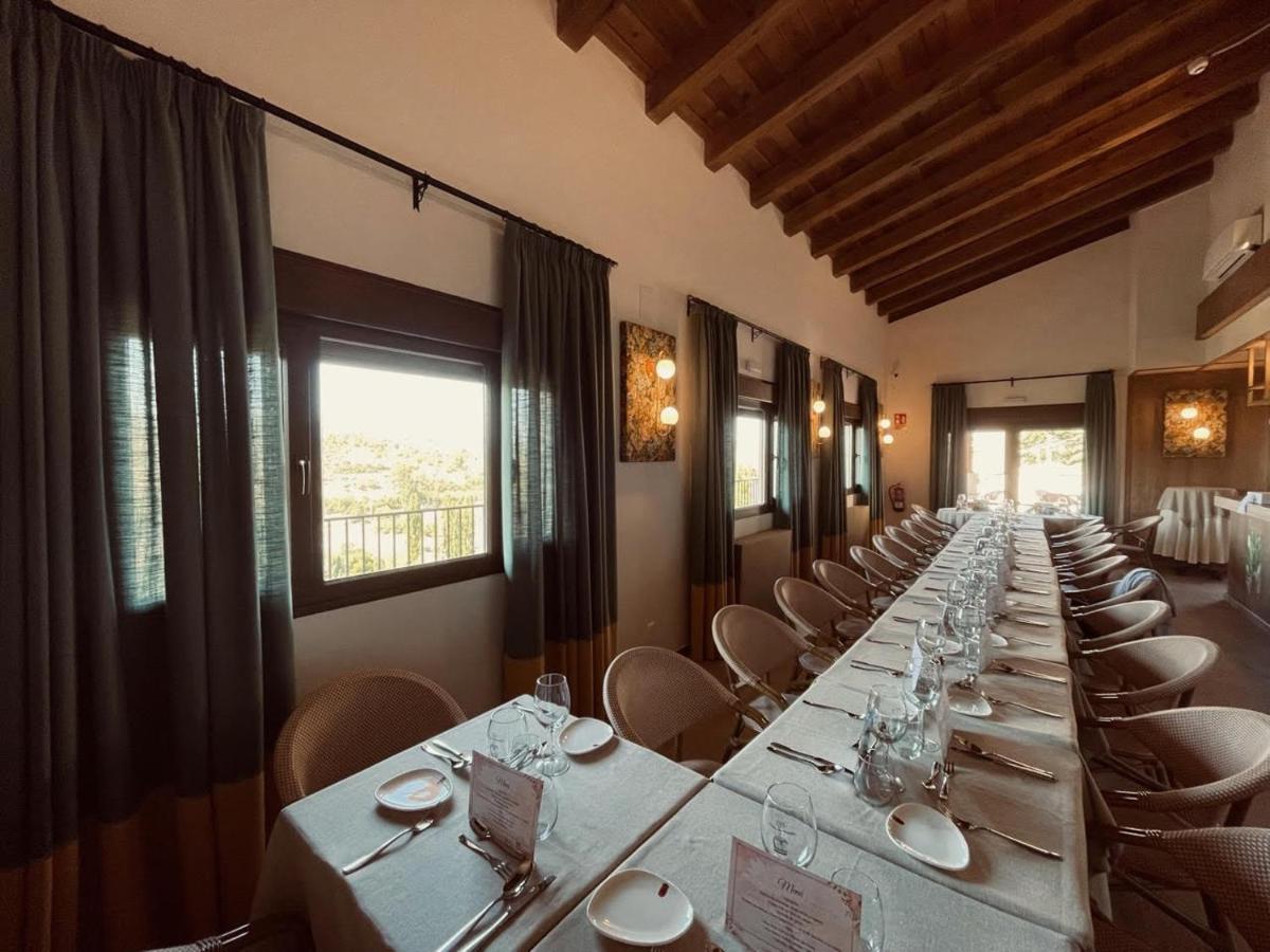 Hotel El Balcon De La Vega Pareja Zewnętrze zdjęcie