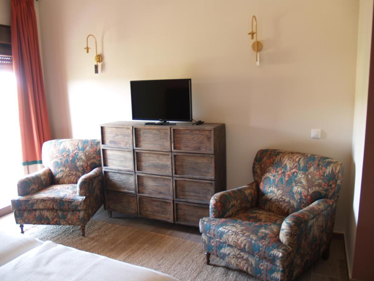 Hotel El Balcon De La Vega Pareja Zewnętrze zdjęcie