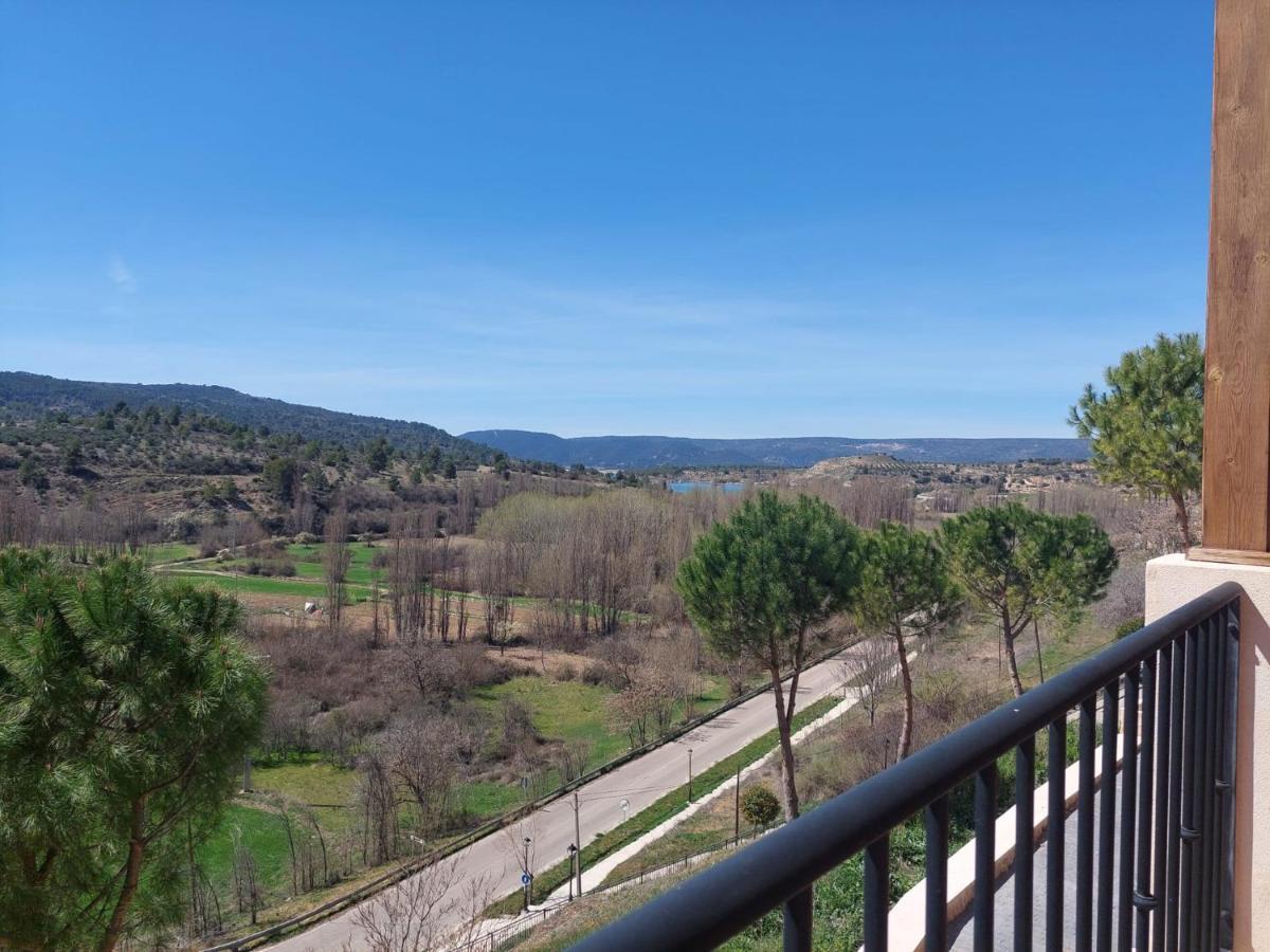 Hotel El Balcon De La Vega Pareja Zewnętrze zdjęcie