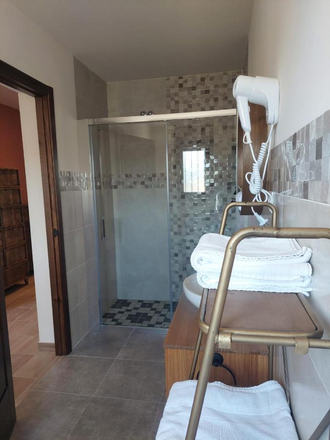 Hotel El Balcon De La Vega Pareja Zewnętrze zdjęcie